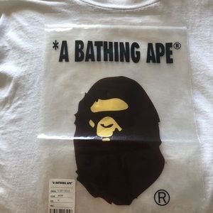BAPE ACCESORIES